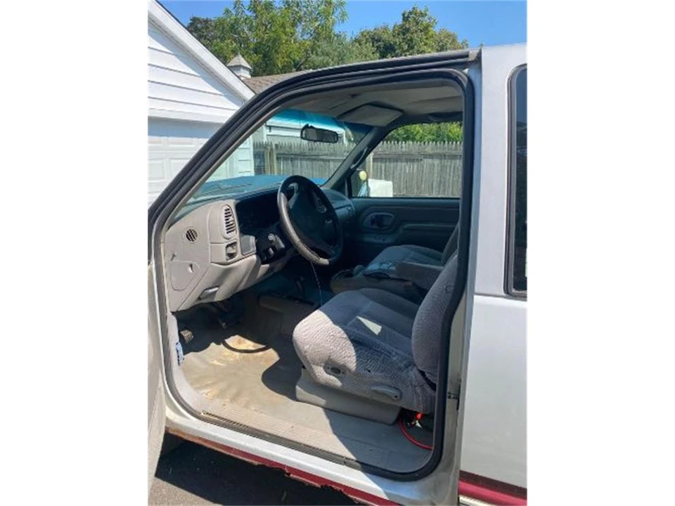 1996 Chevrolet C/K 4th Gen - Image 4 of 8