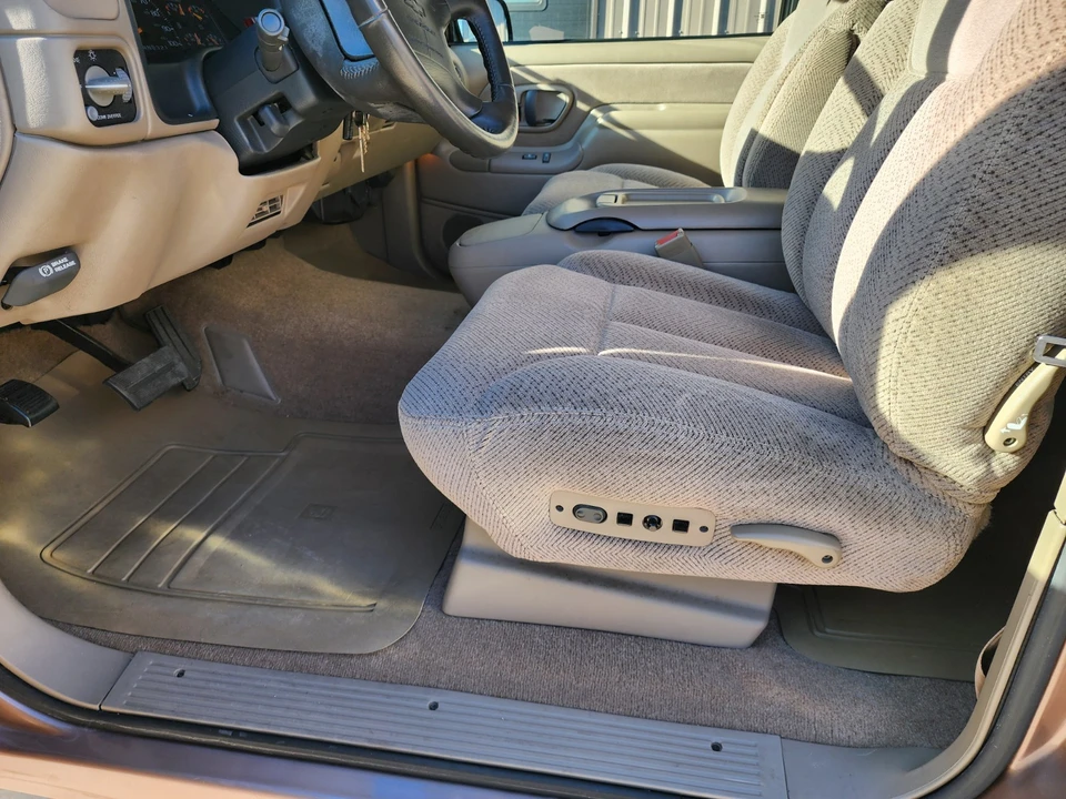 1996 Chevrolet C/K 4th Gen - Image 12 of 21