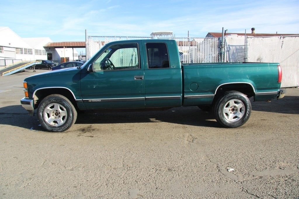 1996 Chevrolet C/K 4th Gen - Image 3 of 21