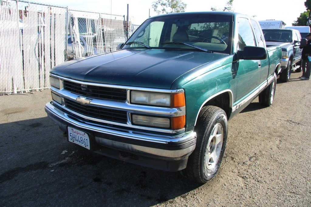 1996 Chevrolet C/K 4th Gen - Image 2 of 21
