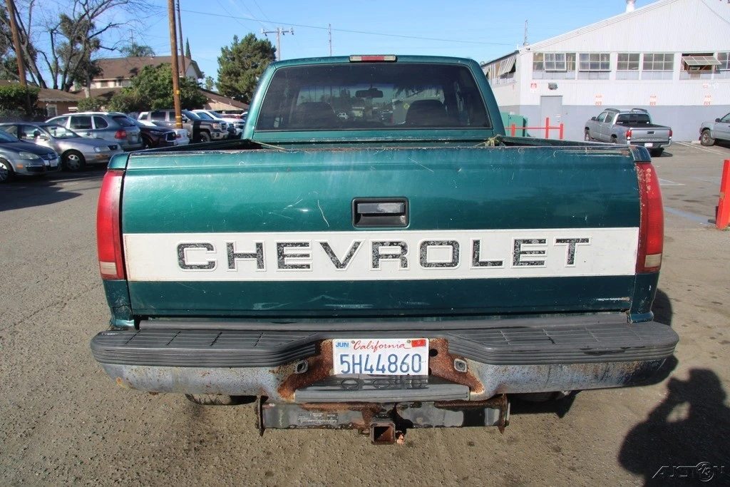 1996 Chevrolet C/K 4th Gen - Image 6 of 21