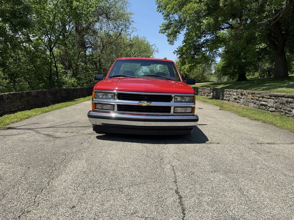 1996 Chevrolet C/K 4th Gen - Image 9 of 27