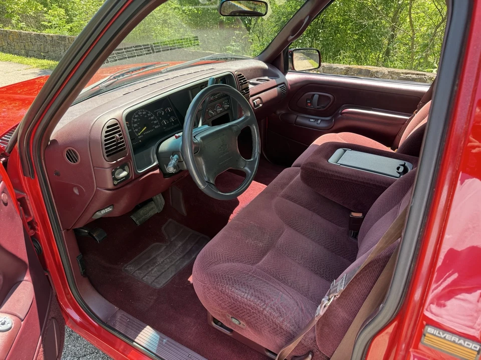 1996 Chevrolet C/K 4th Gen - Image 15 of 27