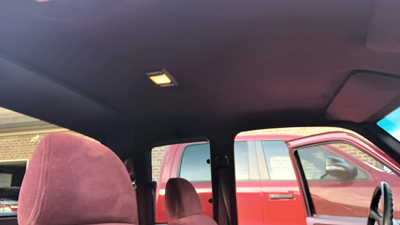1996 Chevrolet C/K 4th Gen - Image 5 of 11