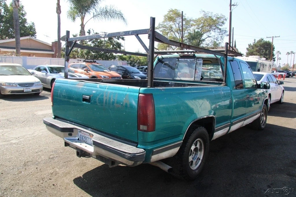 1996 Chevrolet C/K 3rd Gen - Image 6 of 21