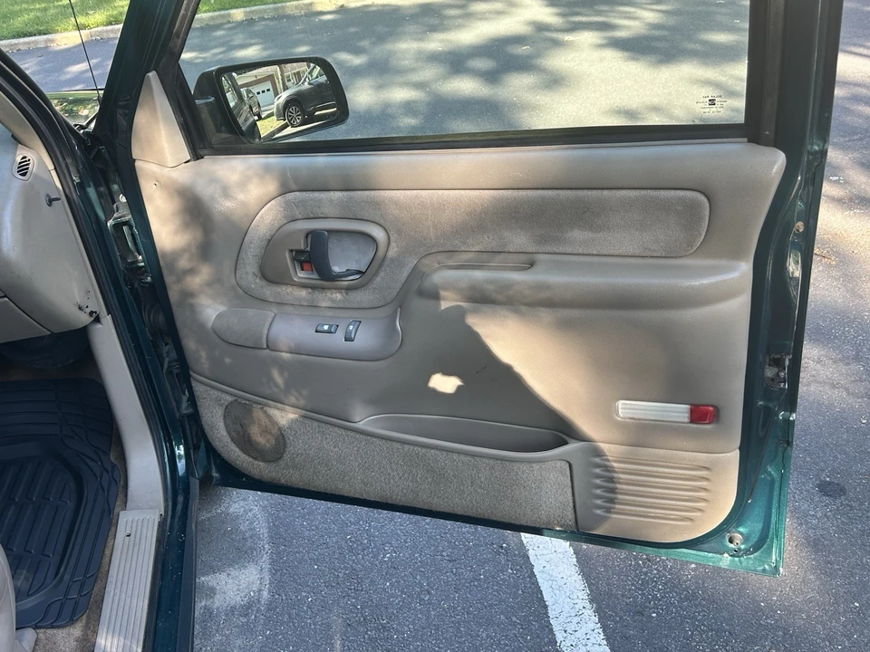 1996 Chevrolet C/K 4th Gen - Image 9 of 18