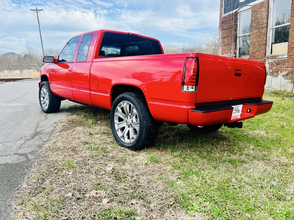 1996 Chevrolet C/K 4th Gen - Image 3 of 21
