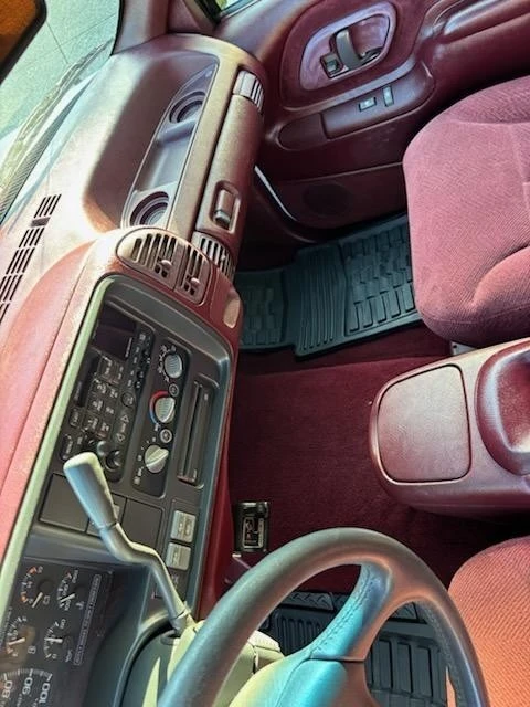 1996 Chevrolet C/K 4th Gen - Image 16 of 29