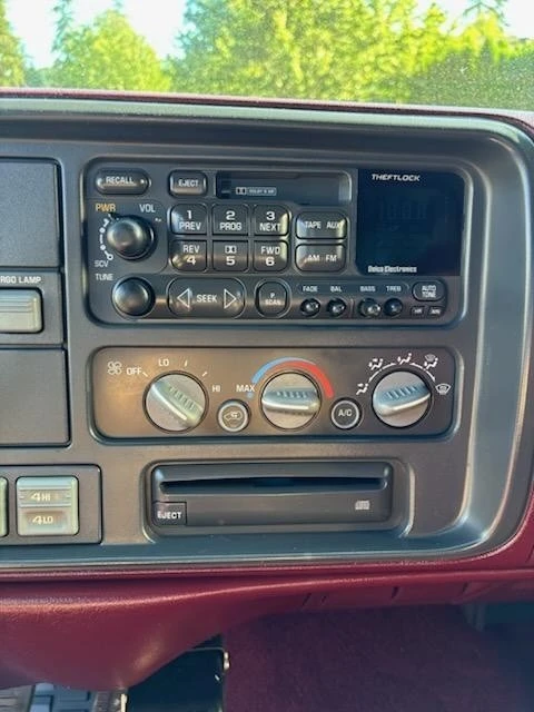 1996 Chevrolet C/K 4th Gen - Image 18 of 29