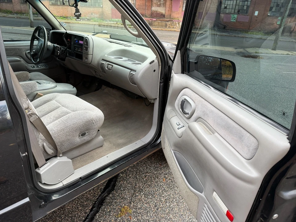 1996 Chevrolet C/K 4th Gen - Image 9 of 21