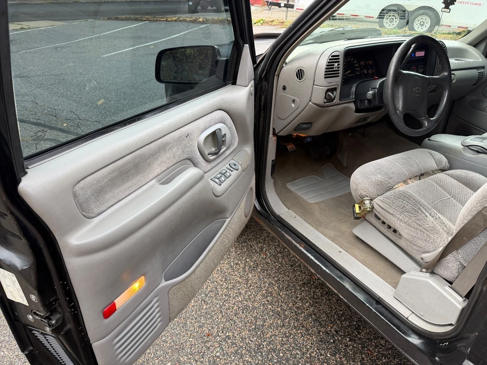 1996 Chevrolet C/K 4th Gen - Image 12 of 21