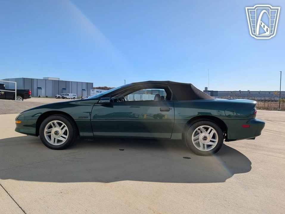 1996 Chevrolet Camaro 4th Gen - Image 8 of 21