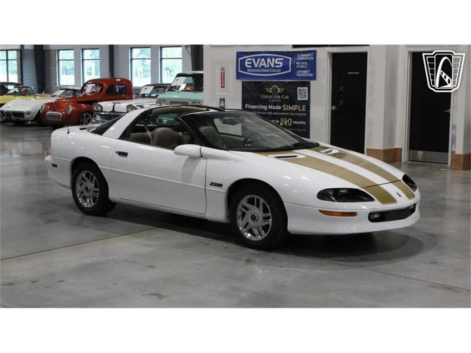 1996 Chevrolet Camaro 4th Gen - Image 14 of 31