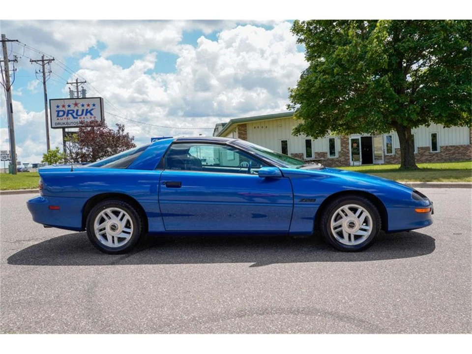 1996 Chevrolet Camaro 4th Gen - Image 2 of 31