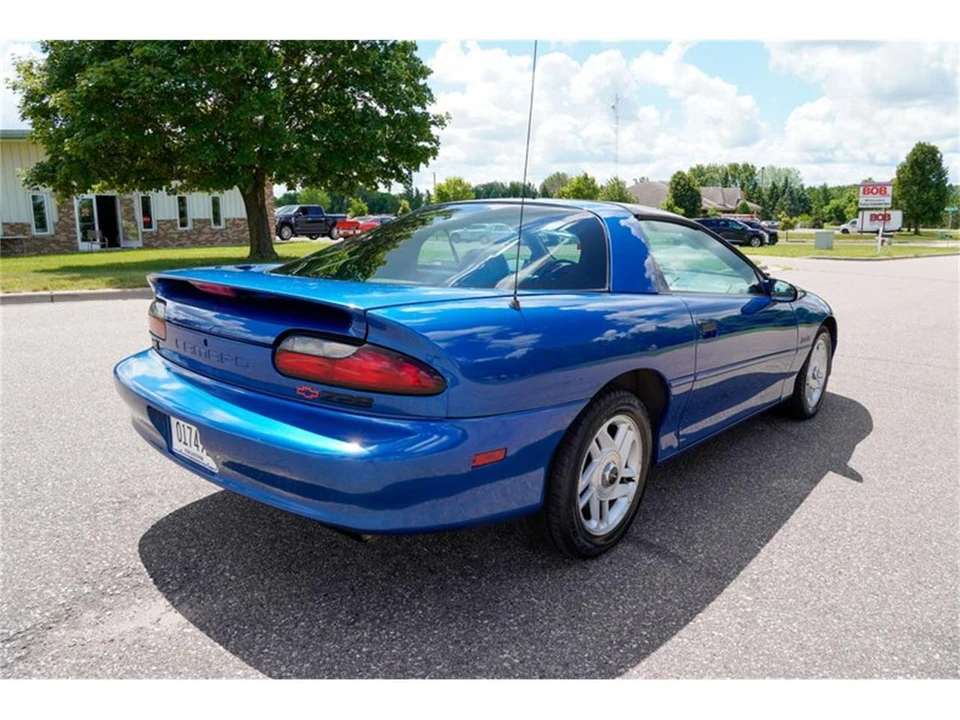 1996 Chevrolet Camaro 4th Gen - Image 3 of 31