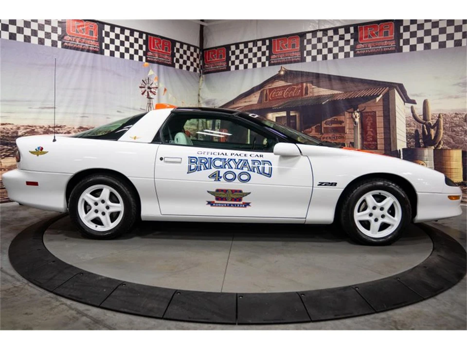 1996 Chevrolet Camaro 4th Gen - Image 7 of 31