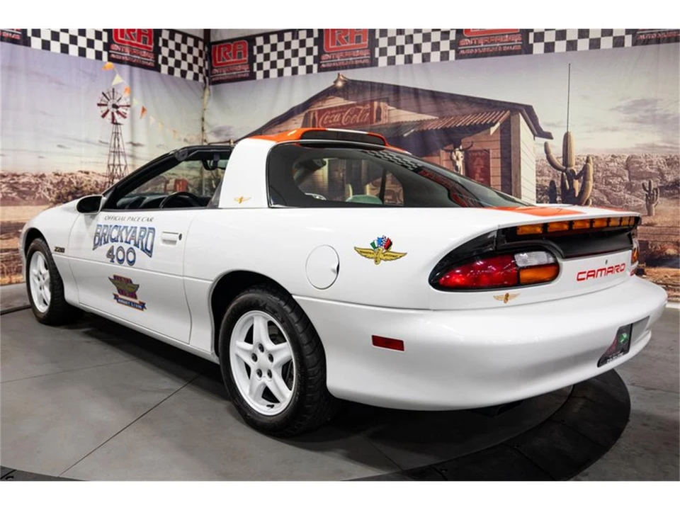 1996 Chevrolet Camaro 4th Gen - Image 9 of 31