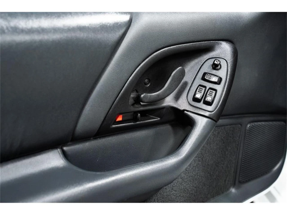 1996 Chevrolet Camaro 4th Gen - Image 29 of 31