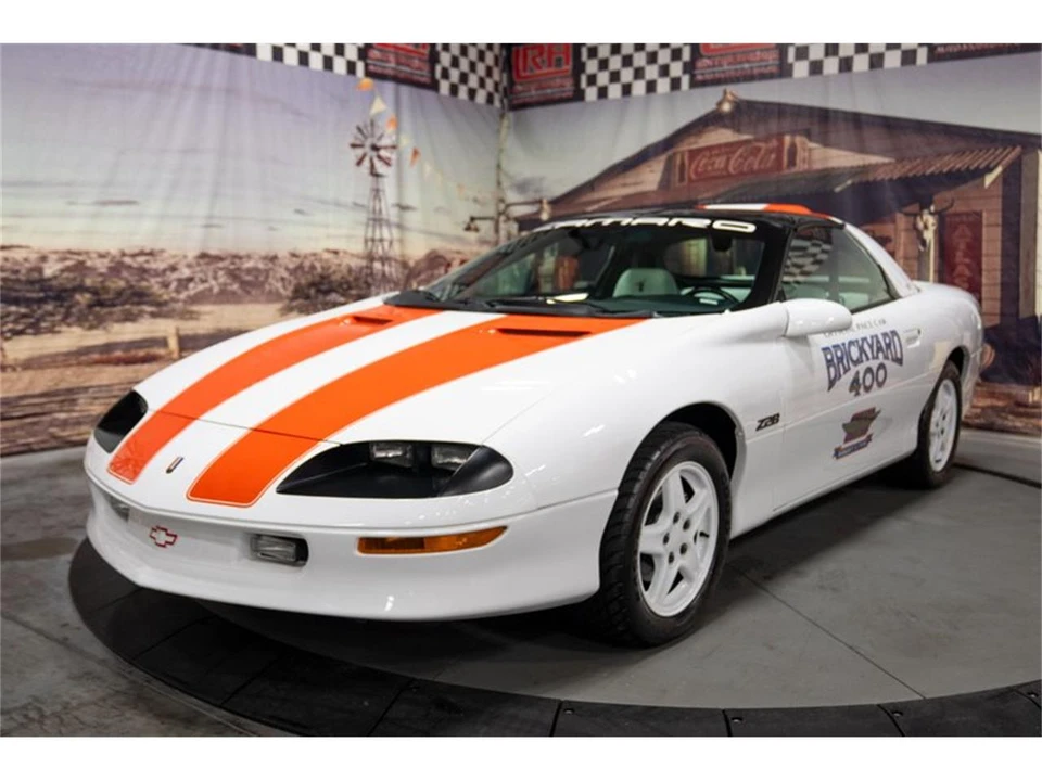 1996 Chevrolet Camaro 4th Gen - Image 4 of 31