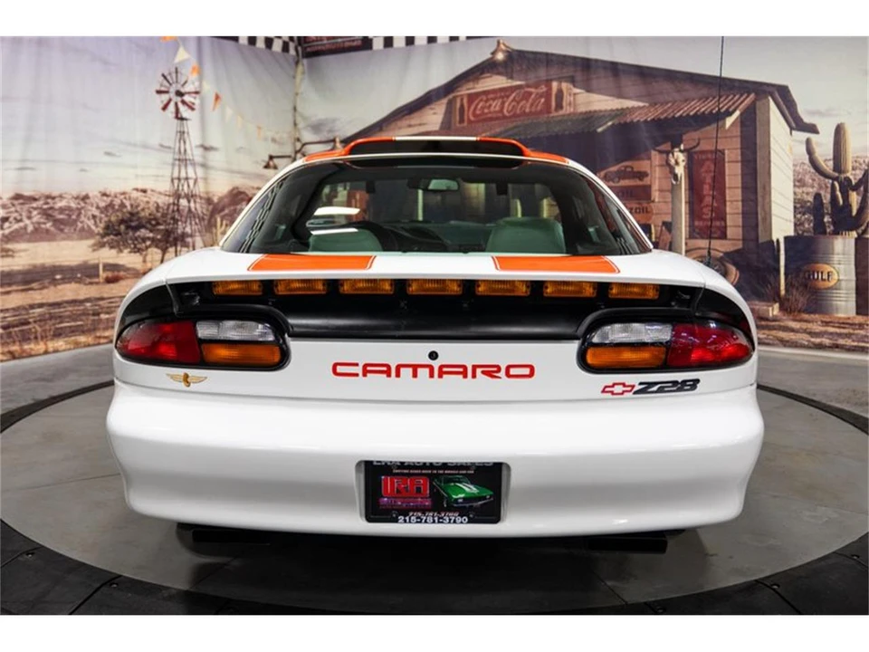 1996 Chevrolet Camaro 4th Gen - Image 6 of 31
