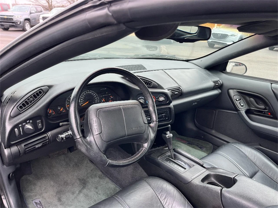 1996 Chevrolet Camaro 4th Gen - Image 28 of 31