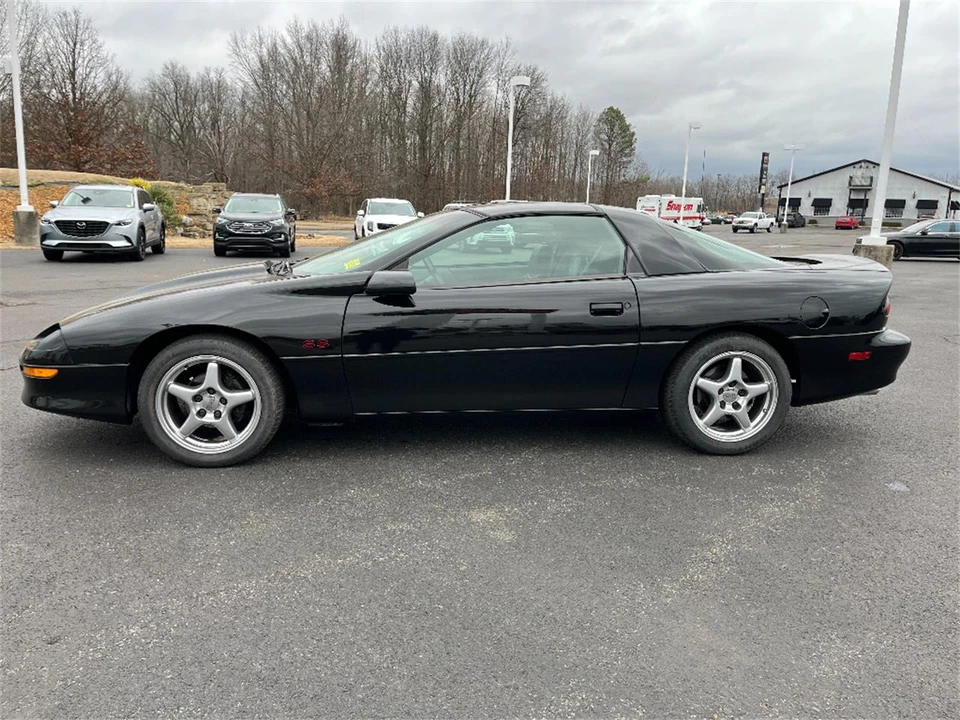 1996 Chevrolet Camaro 4th Gen - Image 15 of 31