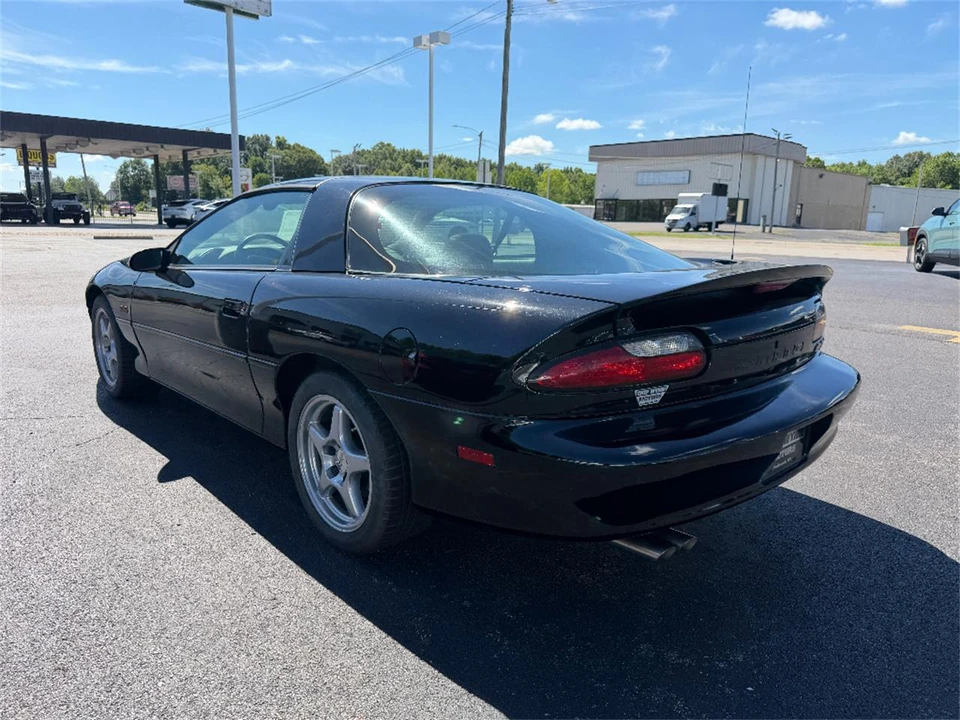 1996 Chevrolet Camaro 4th Gen - Image 5 of 31