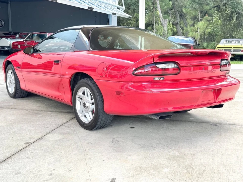 1996 Chevrolet Camaro 4th Gen - Image 9 of 31
