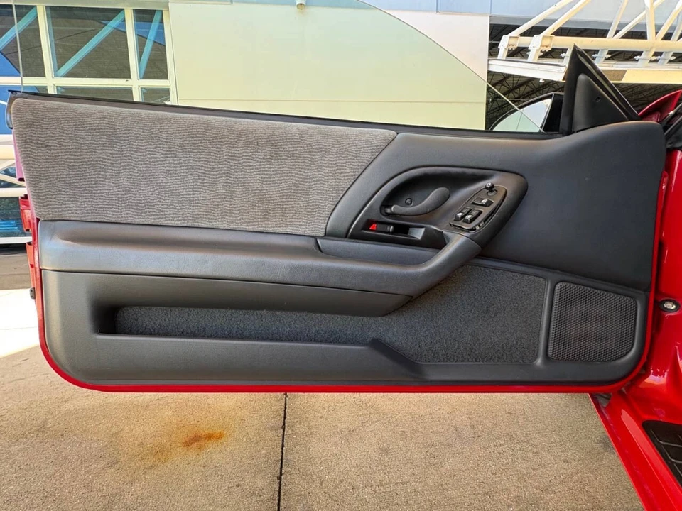 1996 Chevrolet Camaro 4th Gen - Image 24 of 31