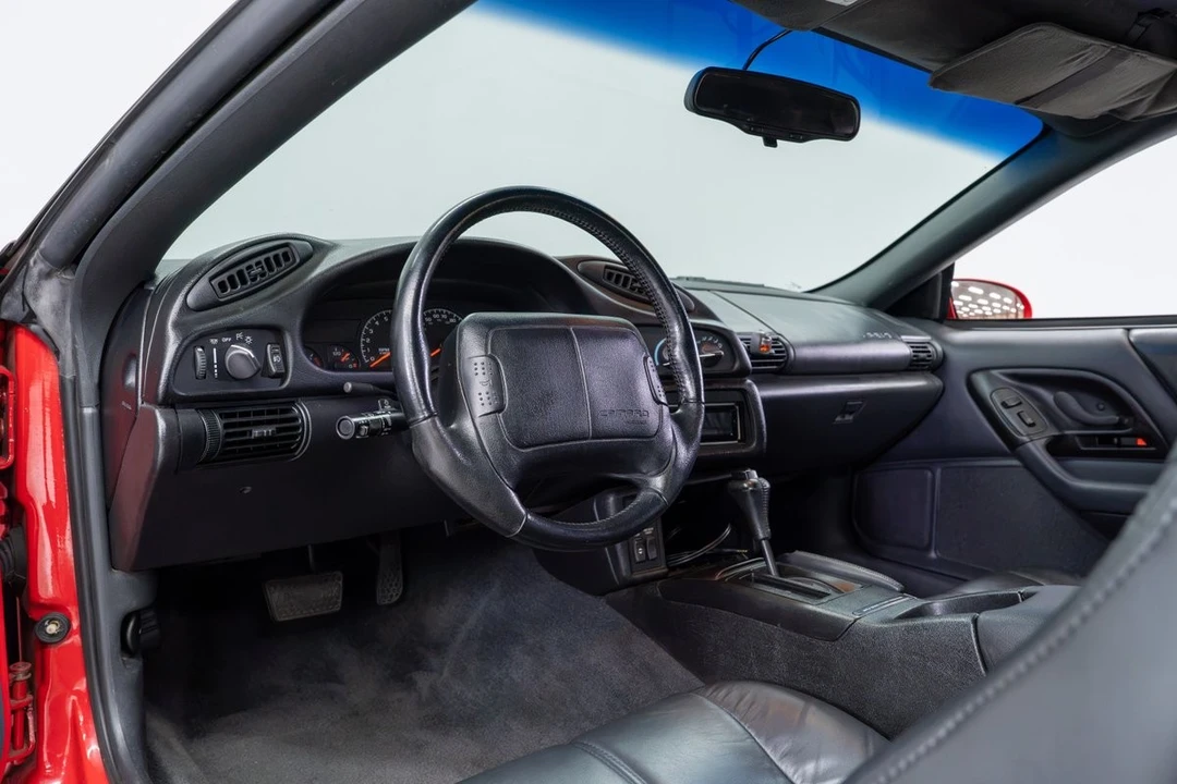 1996 Chevrolet Camaro 4th Gen - Image 13 of 31