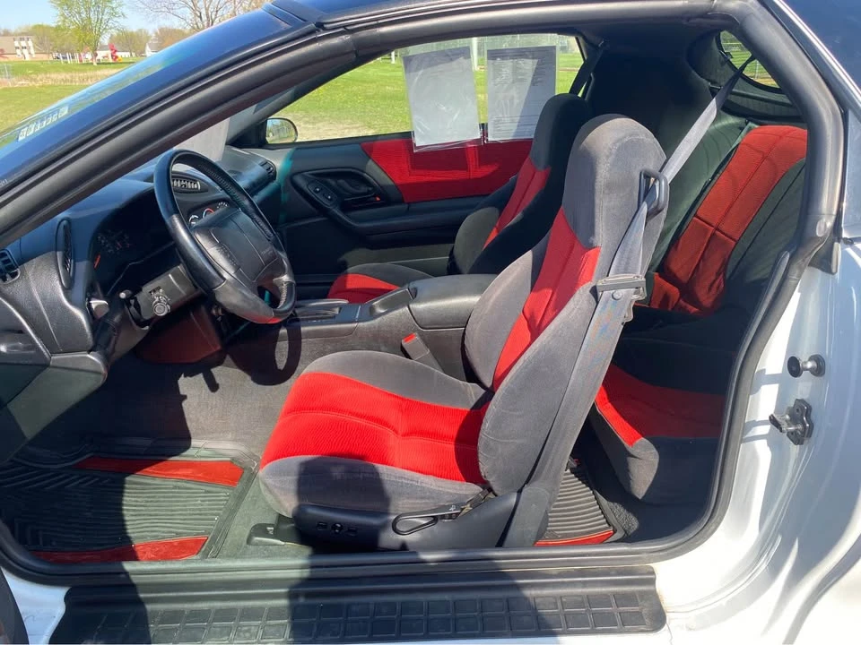 1996 Chevrolet Camaro 4th Gen - Image 8 of 12