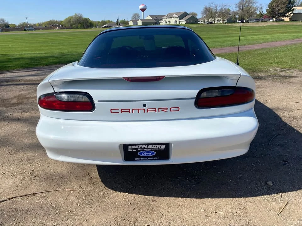 1996 Chevrolet Camaro 4th Gen - Image 6 of 12