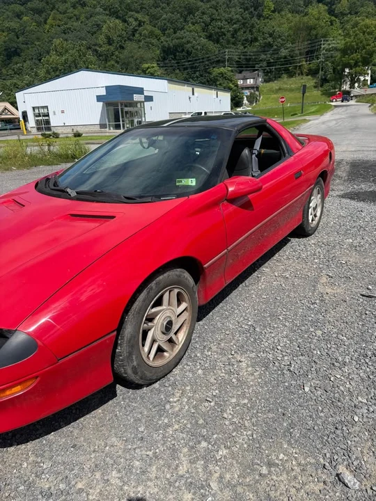 1996 Chevrolet Camaro 4th Gen - Image 2 of 10