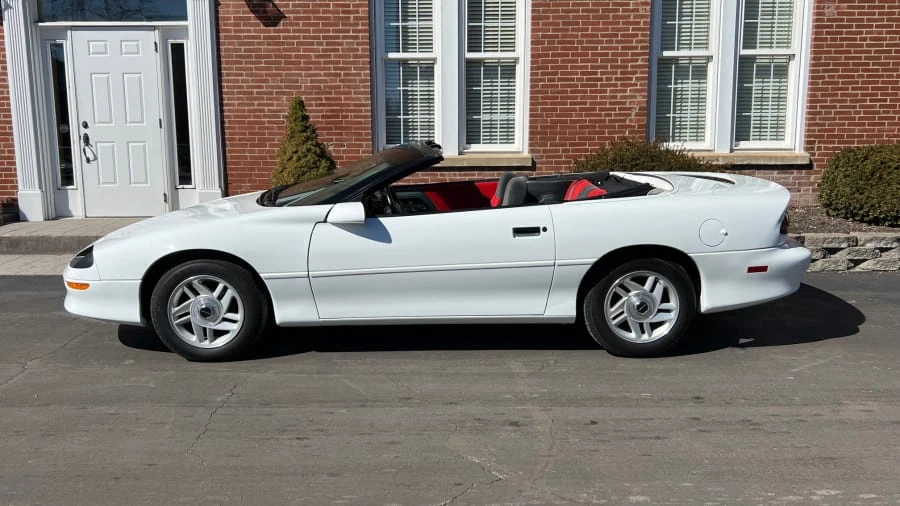 1996 Chevrolet Camaro 4th Gen - Image 2 of 12