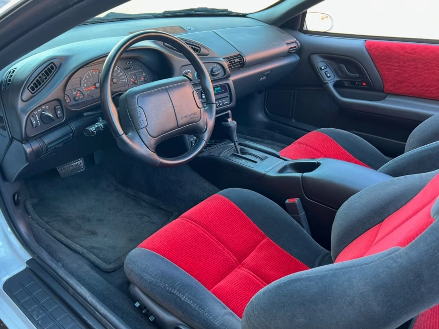 1996 Chevrolet Camaro 4th Gen - Image 11 of 12