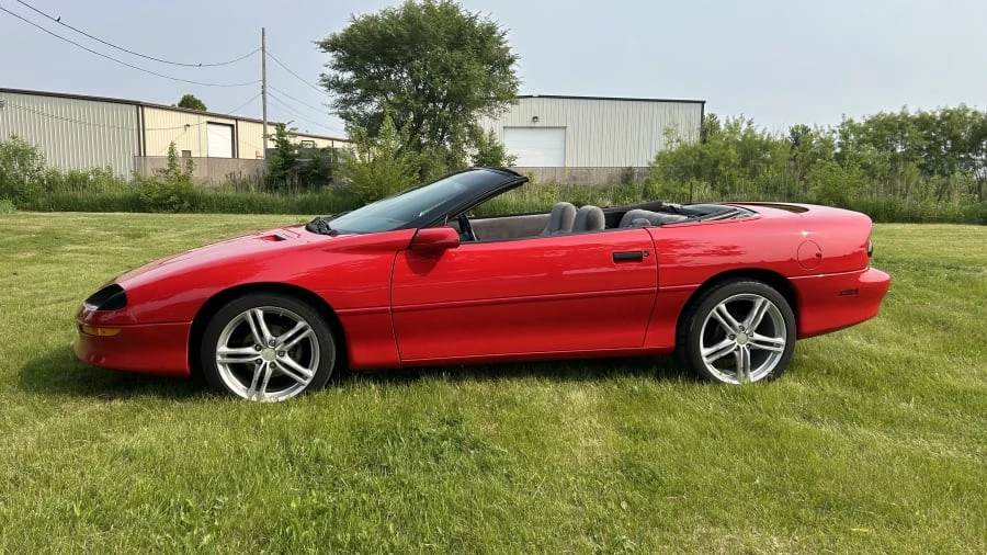 1996 Chevrolet Camaro 4th Gen - Image 2 of 12