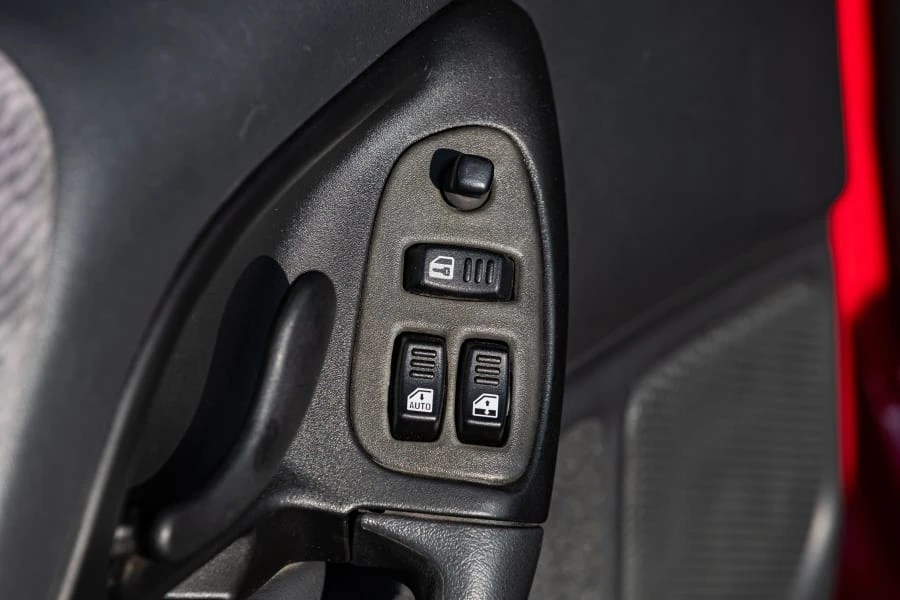 1996 Chevrolet Camaro 4th Gen - Image 22 of 31