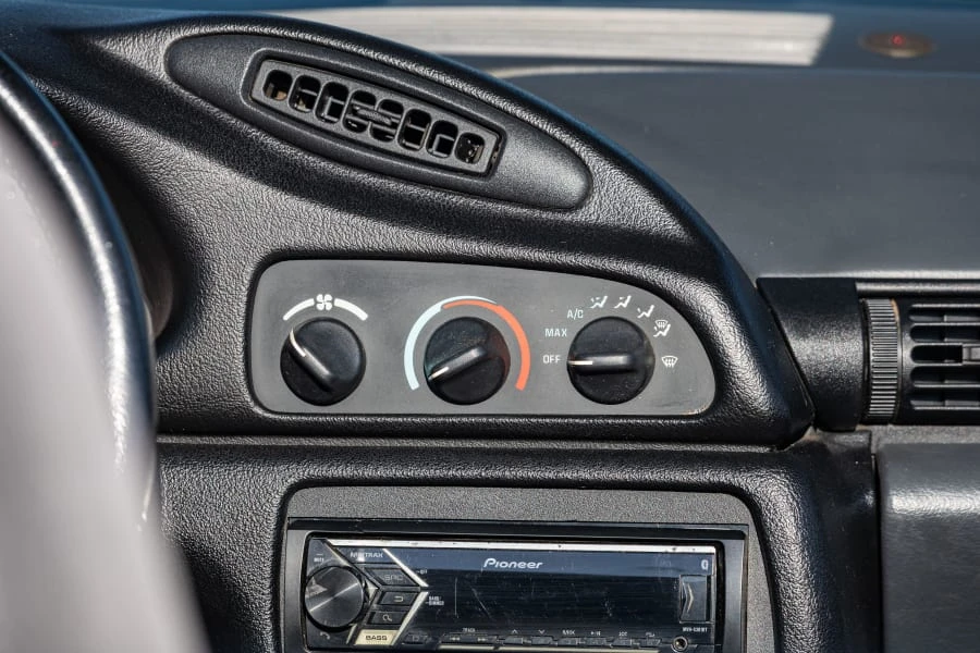 1996 Chevrolet Camaro 4th Gen - Image 30 of 31