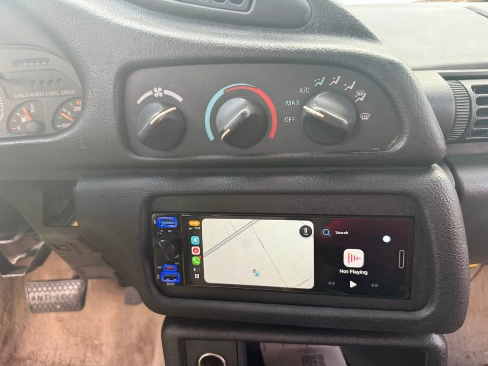 1996 Chevrolet Camaro 4th Gen - Image 3 of 11