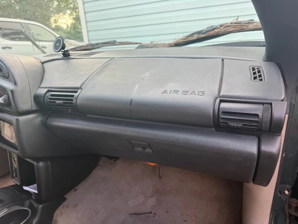 1996 Chevrolet Camaro 4th Gen - Image 10 of 11