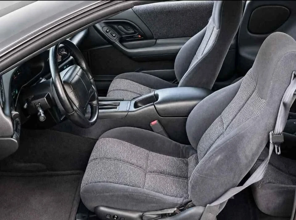 1996 Chevrolet Camaro 4th Gen - Image 8 of 15