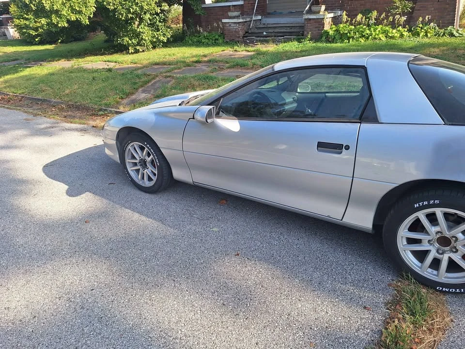 1996 Chevrolet Camaro 4th Gen - Image 5 of 9