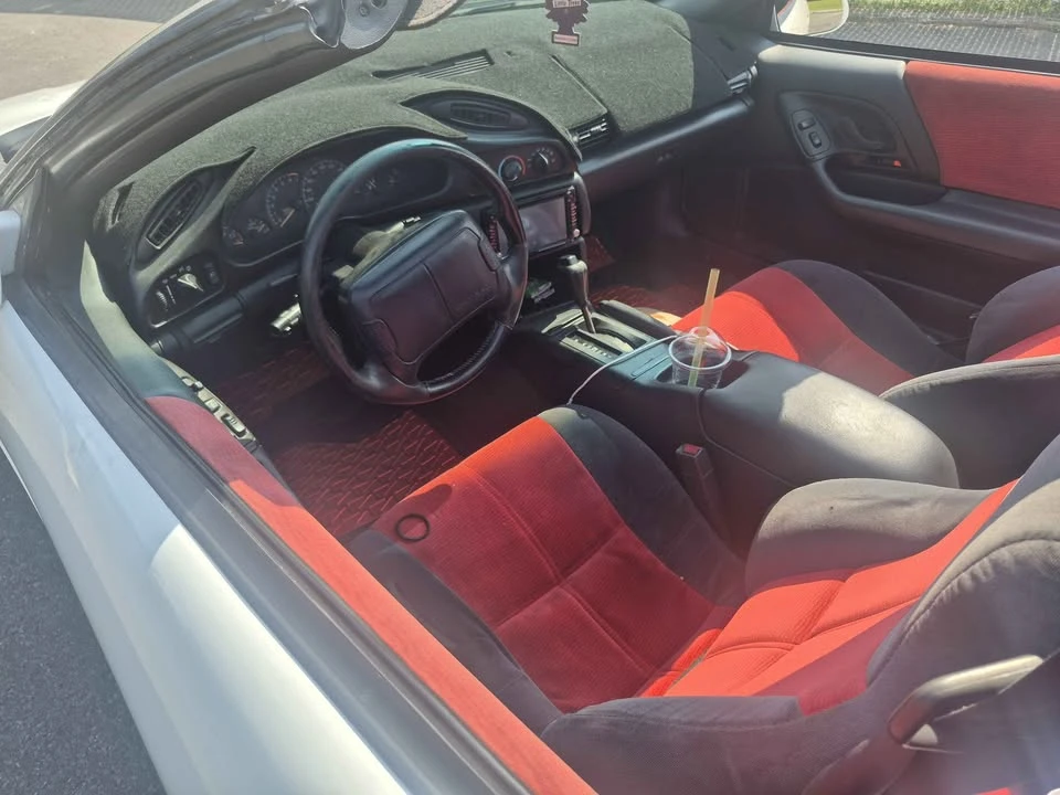 1996 Chevrolet Camaro 4th Gen - Image 11 of 12