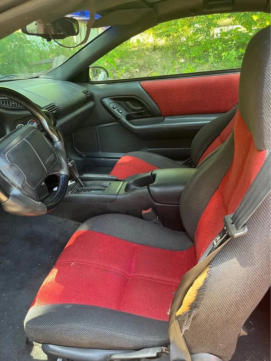1996 Chevrolet Camaro 4th Gen - Image 9 of 11