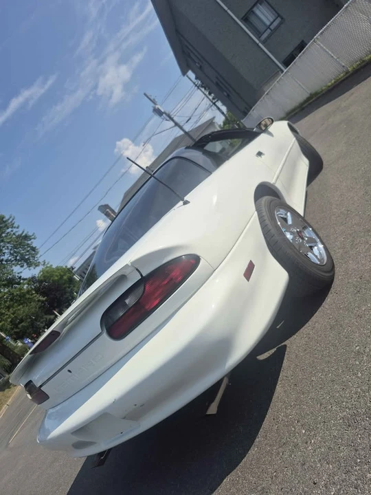 1996 Chevrolet Camaro 4th Gen - Image 9 of 12
