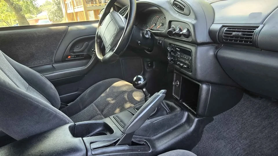 1996 Chevrolet Camaro 4th Gen - Image 11 of 20