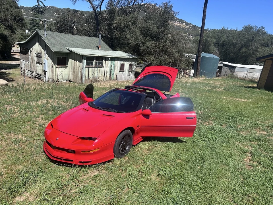 1996 Chevrolet Camaro 4th Gen - Image 9 of 21
