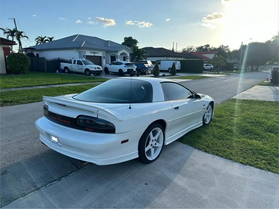 1996 Chevrolet Camaro 4th Gen - Image 2 of 12