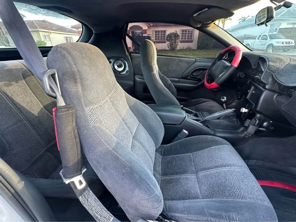 1996 Chevrolet Camaro 4th Gen - Image 6 of 12
