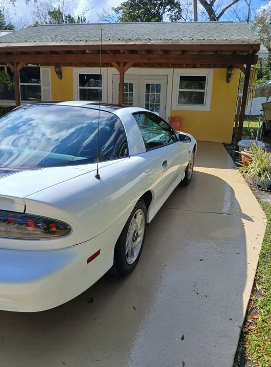 1996 Chevrolet Camaro 4th Gen - Image 7 of 17